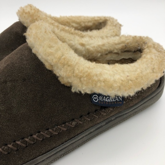Magellan Men’s Brown Microsuede Faux Fur Lined Insulated Slippers Men’s Size 8 - Picture 4 of 12